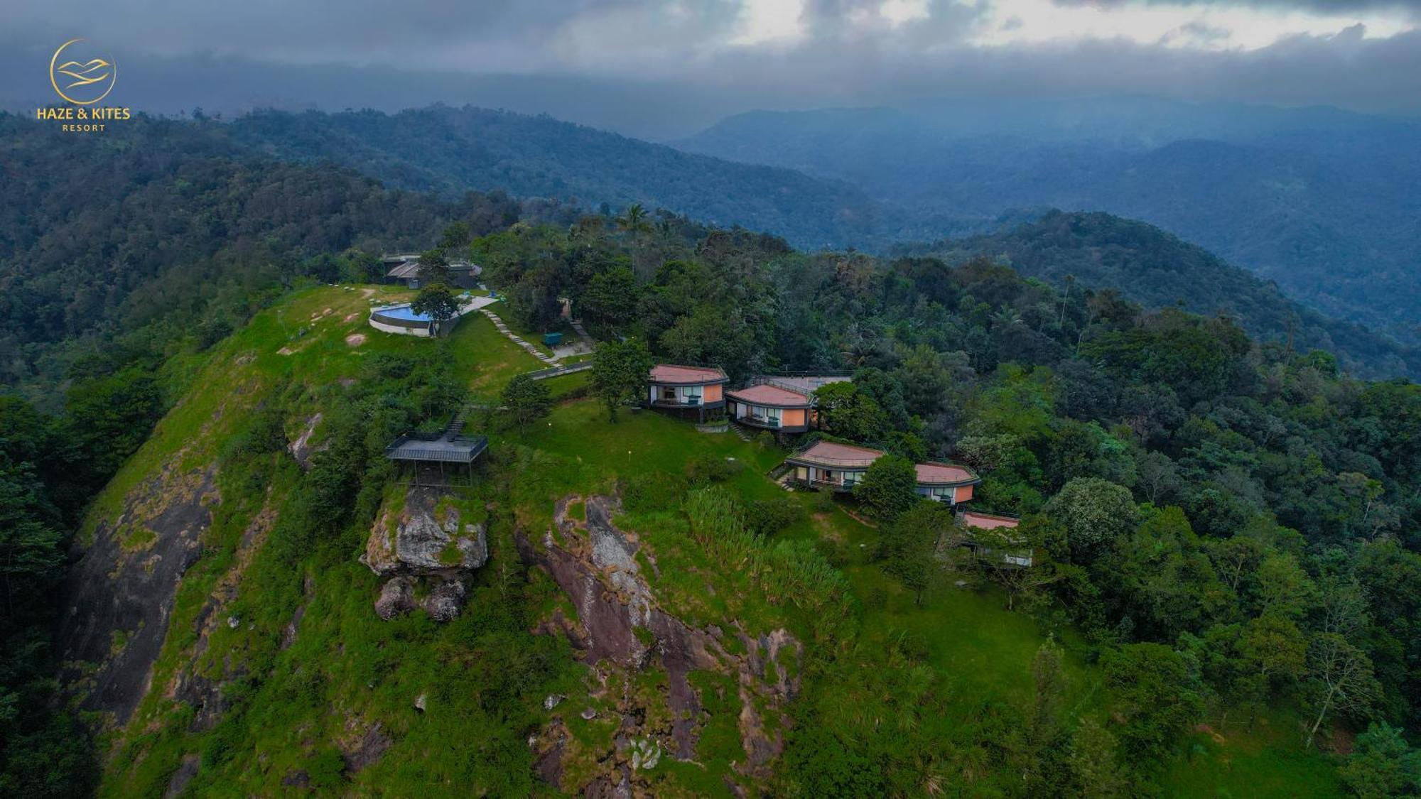 Haze And Kites Resort มุนนาร์ ภายนอก รูปภาพ