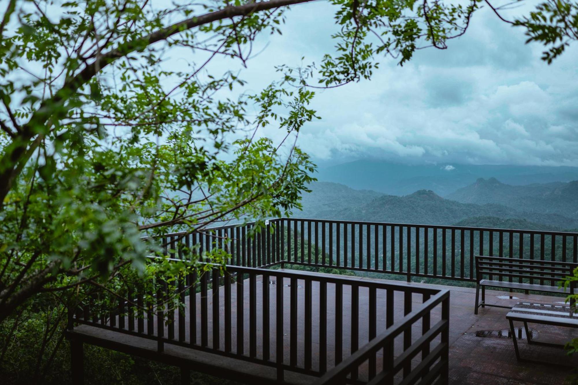 Haze And Kites Resort มุนนาร์ ภายนอก รูปภาพ