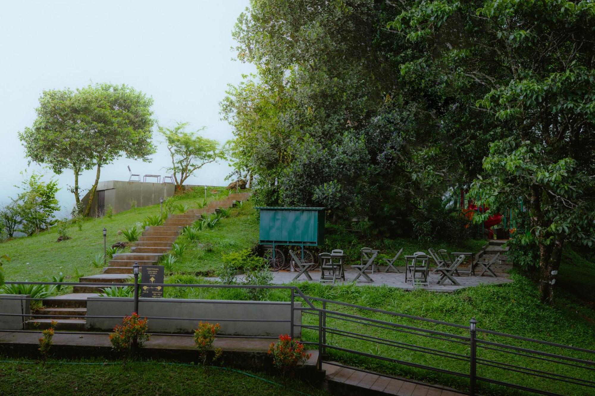 Haze And Kites Resort มุนนาร์ ภายนอก รูปภาพ