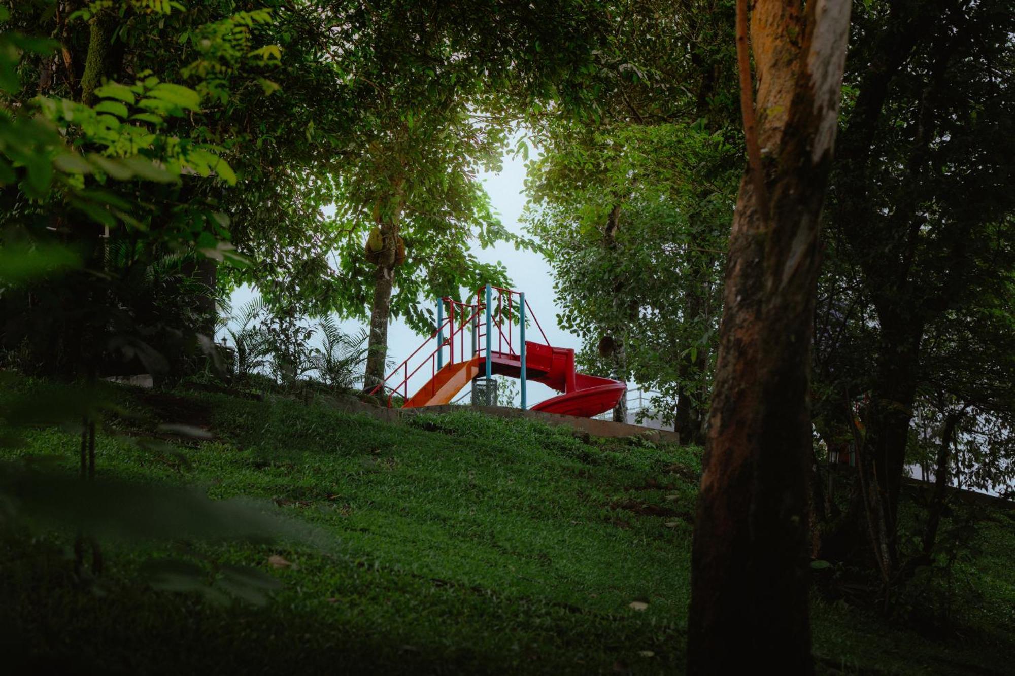 Haze And Kites Resort มุนนาร์ ภายนอก รูปภาพ